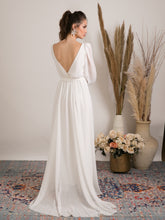 Load image into Gallery viewer, ויקה - אצילית ומרשימה