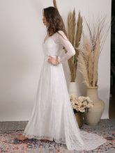 Load image into Gallery viewer, אדריאנה - קלאסית ועדינה