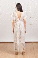 Load image into Gallery viewer, פרנסיס - שמלת כלה