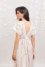 Load image into Gallery viewer, פרנסיס - שמלת כלה