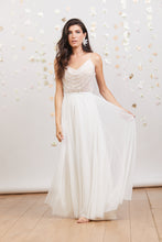 Load image into Gallery viewer, ויויאן - שמלת כלה