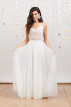 Load image into Gallery viewer, ויויאן - שמלת כלה
