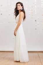Load image into Gallery viewer, ויויאן - שמלת כלה
