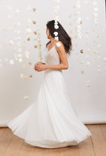 Load image into Gallery viewer, ויויאן - שמלת כלה