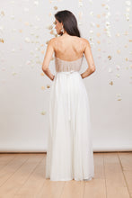 Load image into Gallery viewer, ויויאן - שמלת כלה