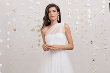 Load image into Gallery viewer, שמלת כלה קארי