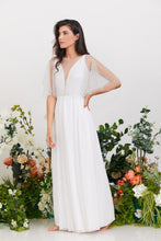 Load image into Gallery viewer, אודרי - שמלת כלה