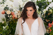 Load image into Gallery viewer, אודרי - שמלת כלה