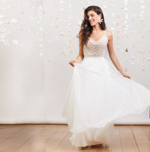 Load image into Gallery viewer, ויויאן - שמלת כלה