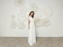 Load image into Gallery viewer, שמלת כלה ויולה