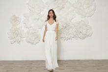 Load image into Gallery viewer, שמלת כלה קמליה