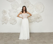 Load image into Gallery viewer, שמלת כלה אולביה