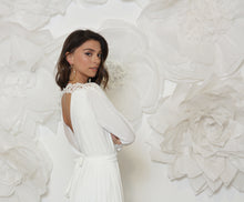 Load image into Gallery viewer, שמלת כלה אמה