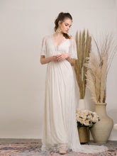 Load image into Gallery viewer, שרלוט - רכה ומלטפת